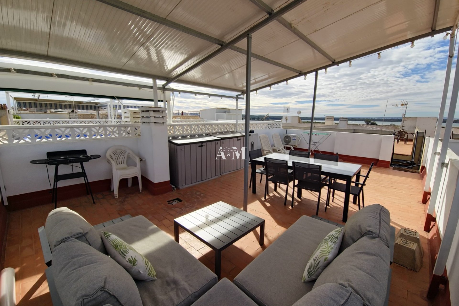 Location à long terme - Appartement - Guardamar del Segura - Urbanizaciones