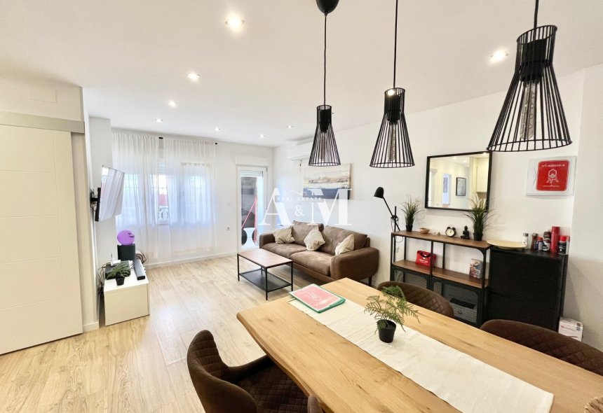 Location à long terme - Appartement - La Mata