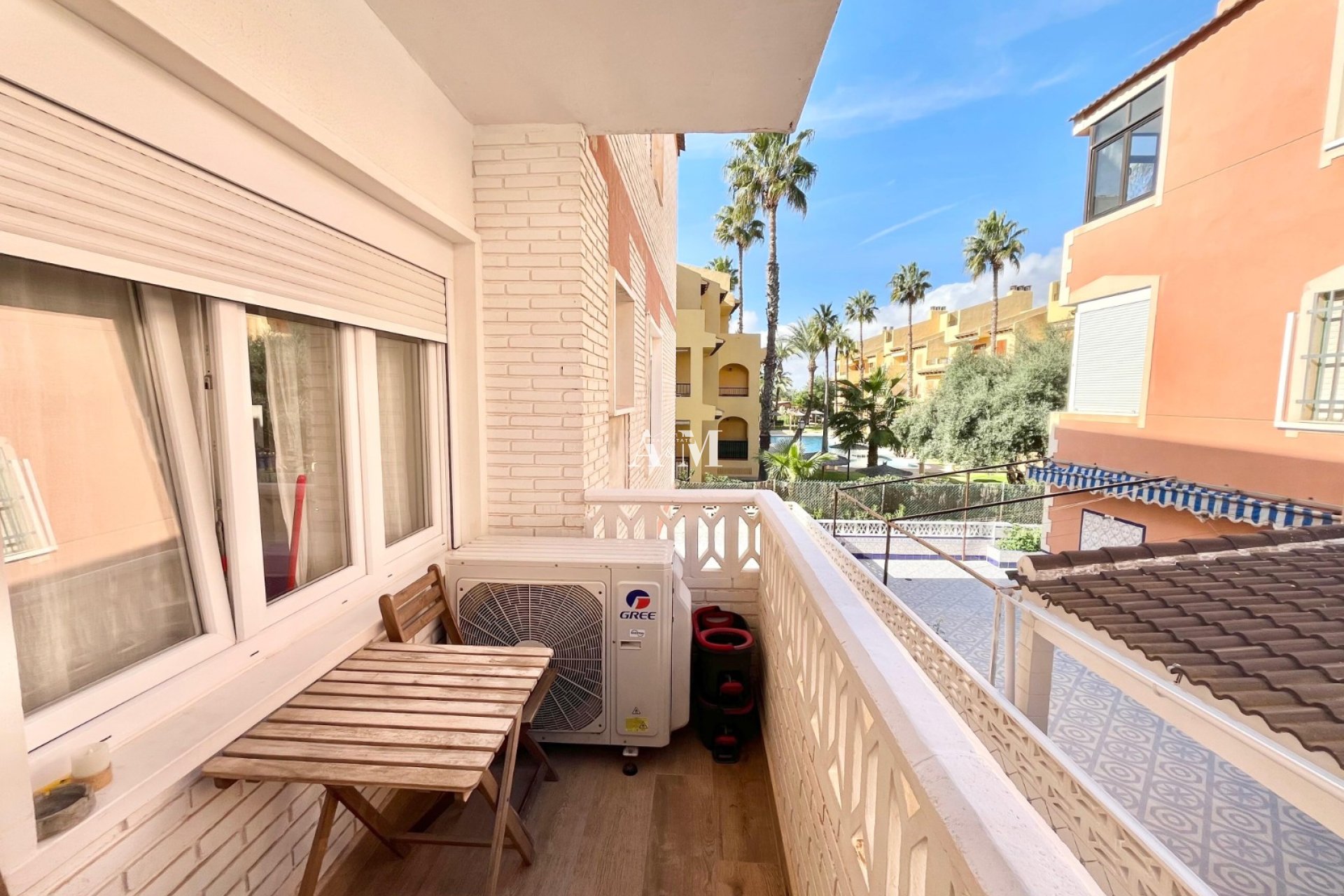 Location à long terme - Appartement - La Mata