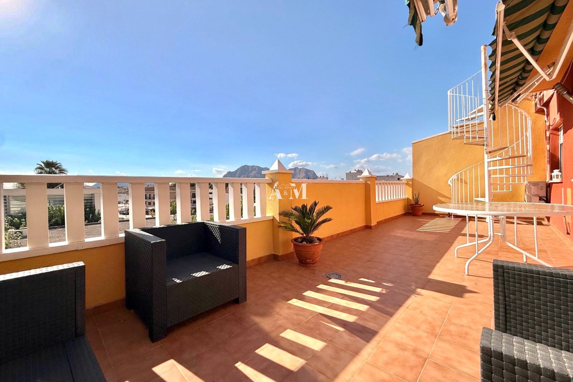 Location à long terme - Appartement - Rafal