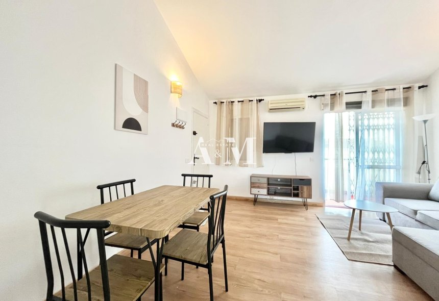 Location à long terme - Appartement - San Miguel de Salinas