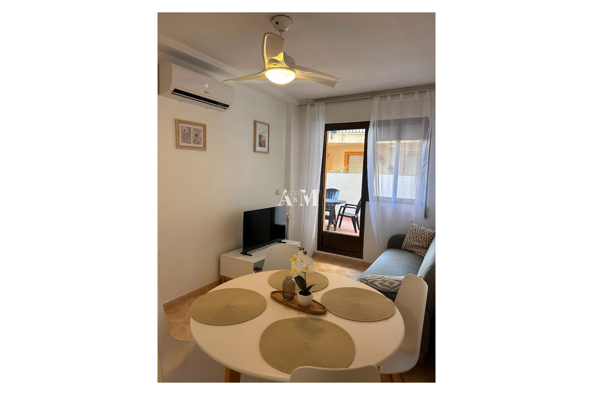 Location à long terme - Appartement - Torrevieja - El Acequión - Los Náufragos