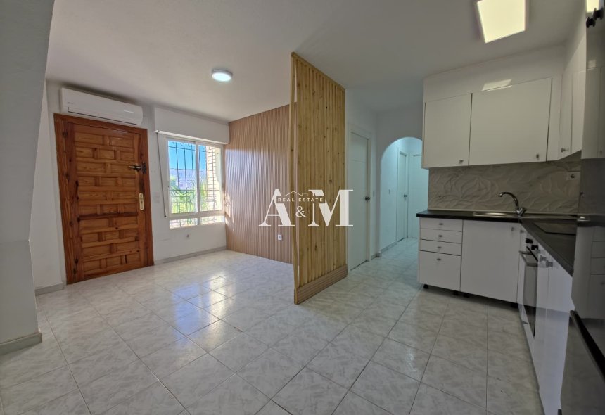 Location à long terme - Appartement - Torrevieja - La Veleta