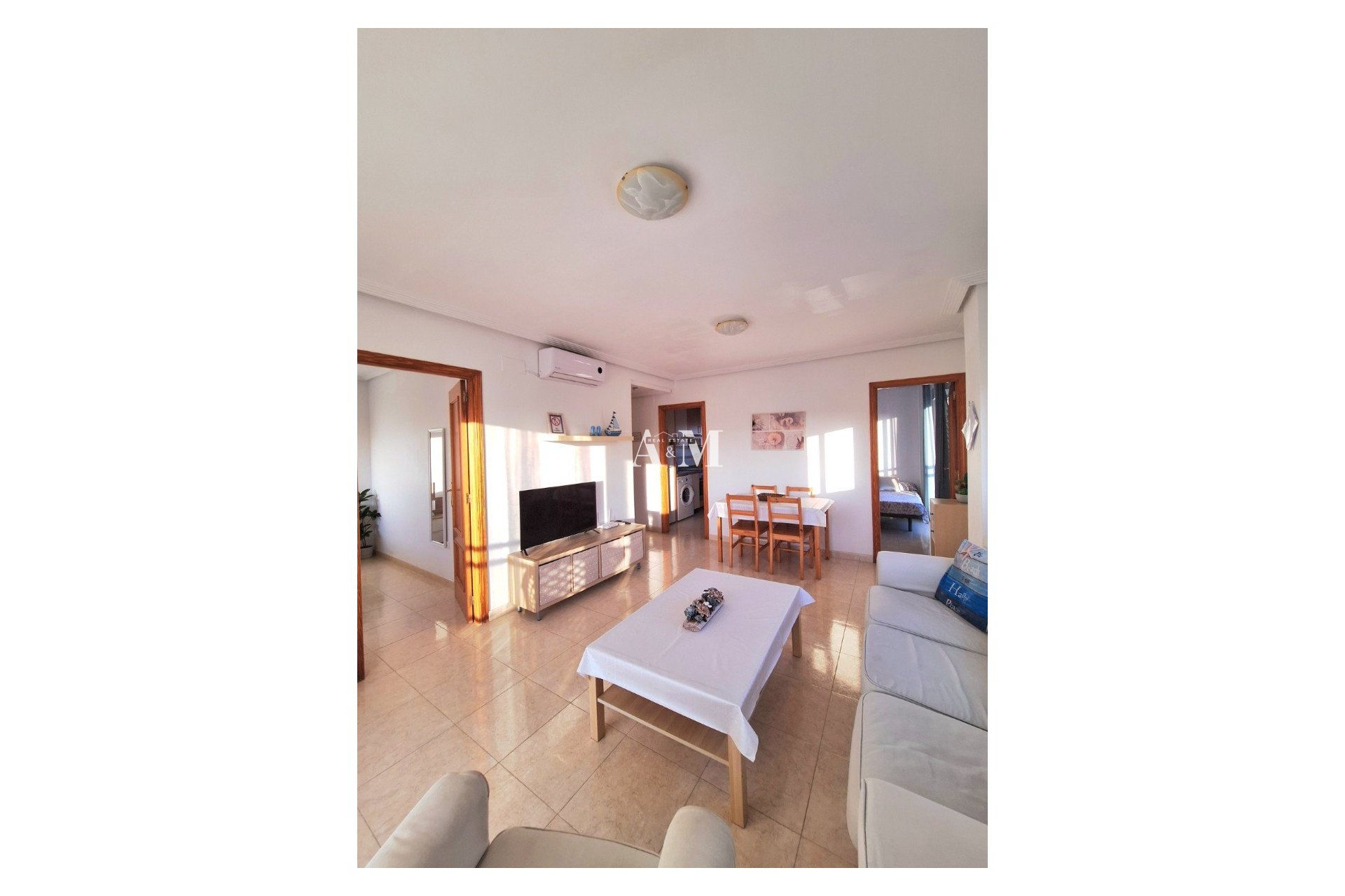 Location à long terme - Appartement - Torrevieja - Nueva Torrevieja 