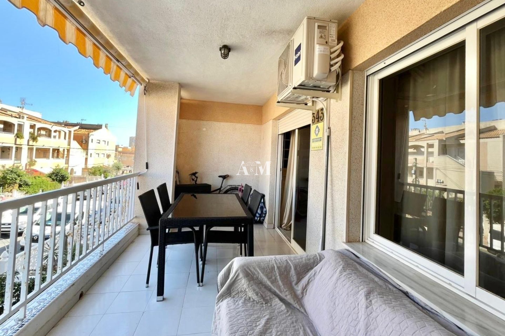 Location à long terme - Appartement - Torrevieja - Playa de los Locos