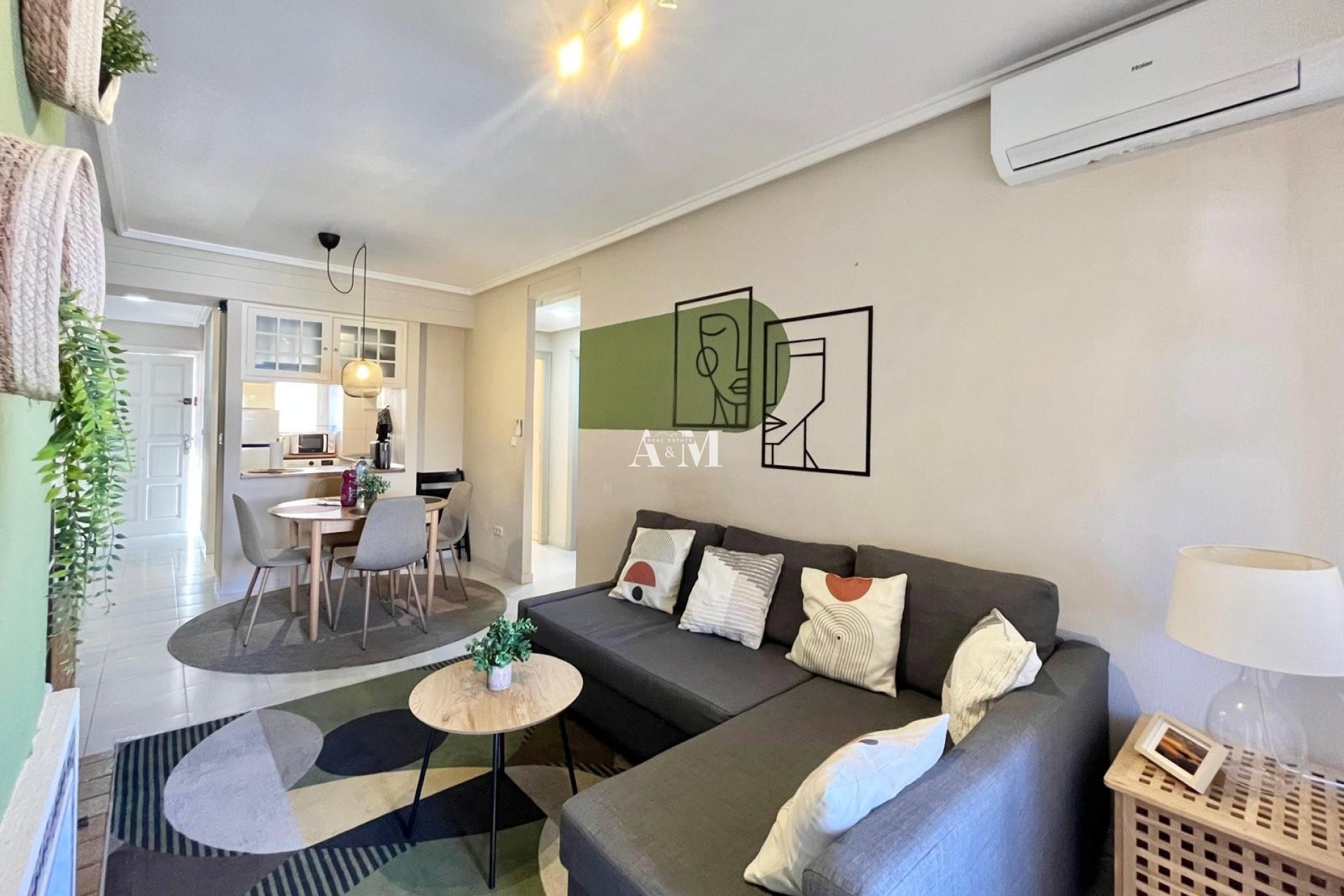 Location à long terme - Appartement - Torrevieja - Playa de los Locos