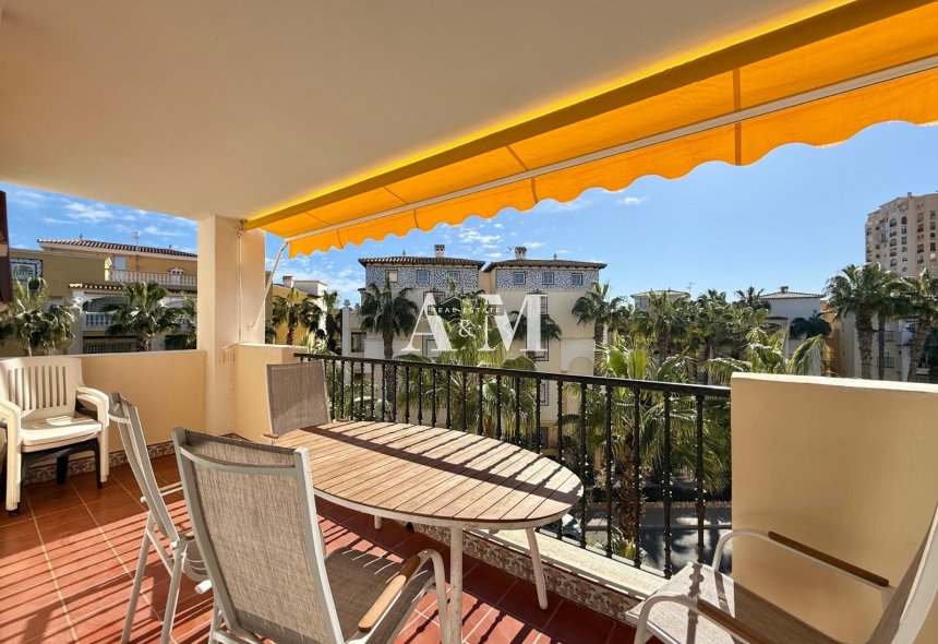 Location à long terme - Appartement - Torrevieja - Playa de los Locos