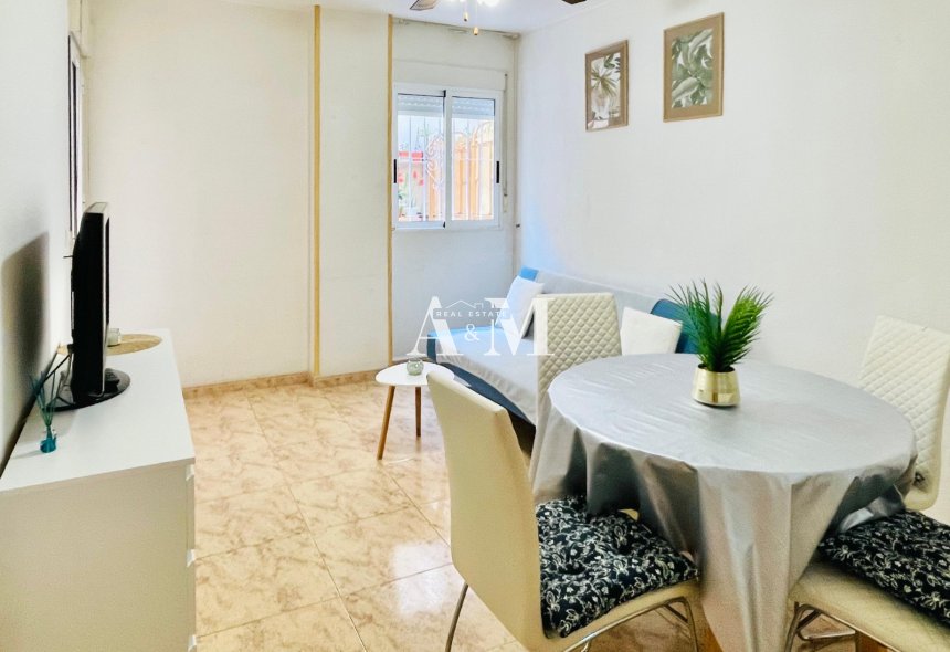 Location à long terme - Appartement - Torrevieja - Playa de los Locos