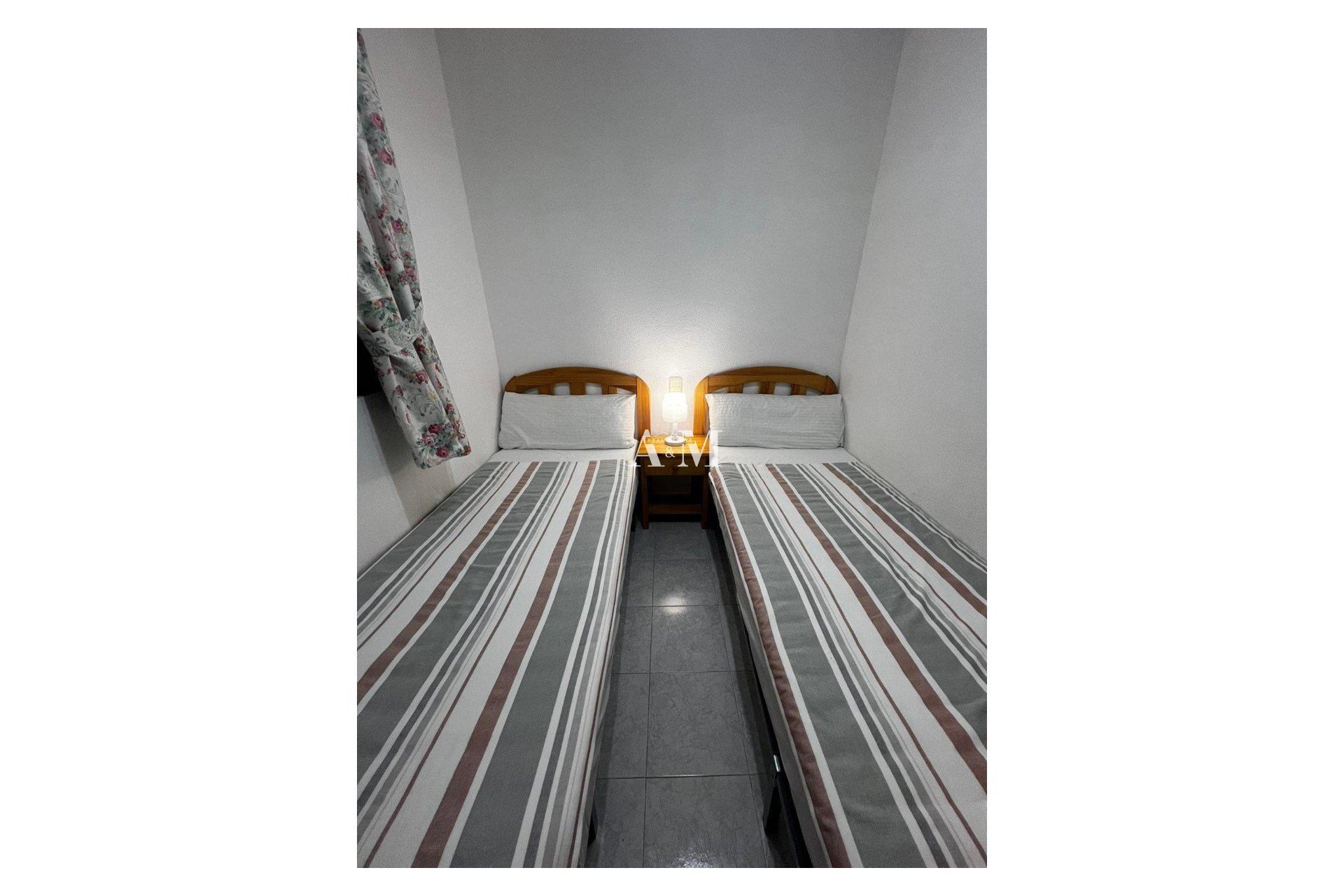 Location à long terme - Appartement - Torrevieja - Playa de los Locos