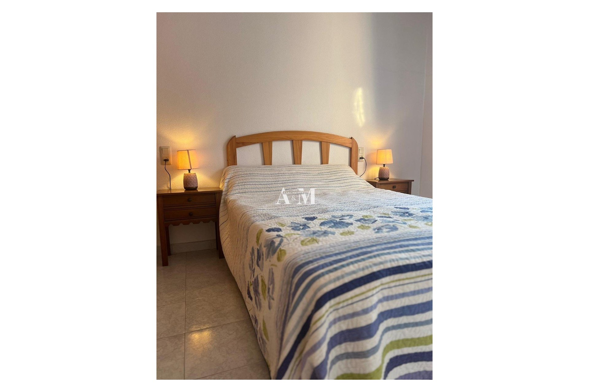 Location à long terme - Appartement - Torrevieja - Playa de los Locos