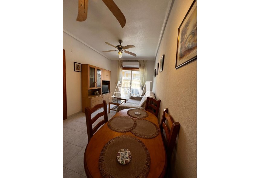 Location à long terme - Appartement - Torrevieja - Playa de los Locos