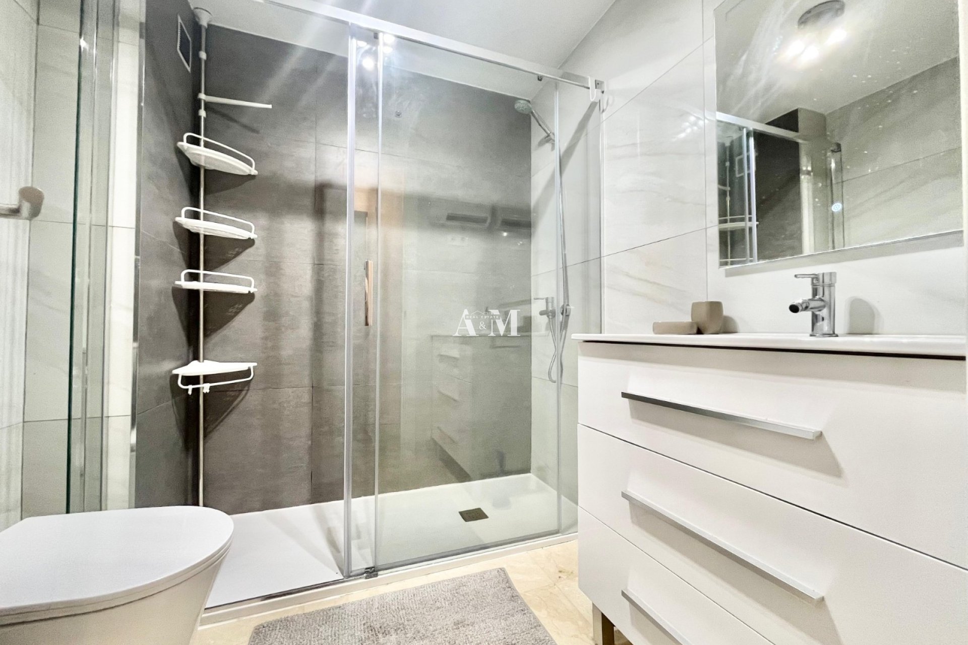 Location à long terme - Appartement - Torrevieja - Playa del Cura