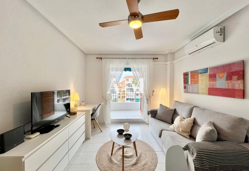 Location à long terme - Appartement - Torrevieja - Torrelamata - La Mata