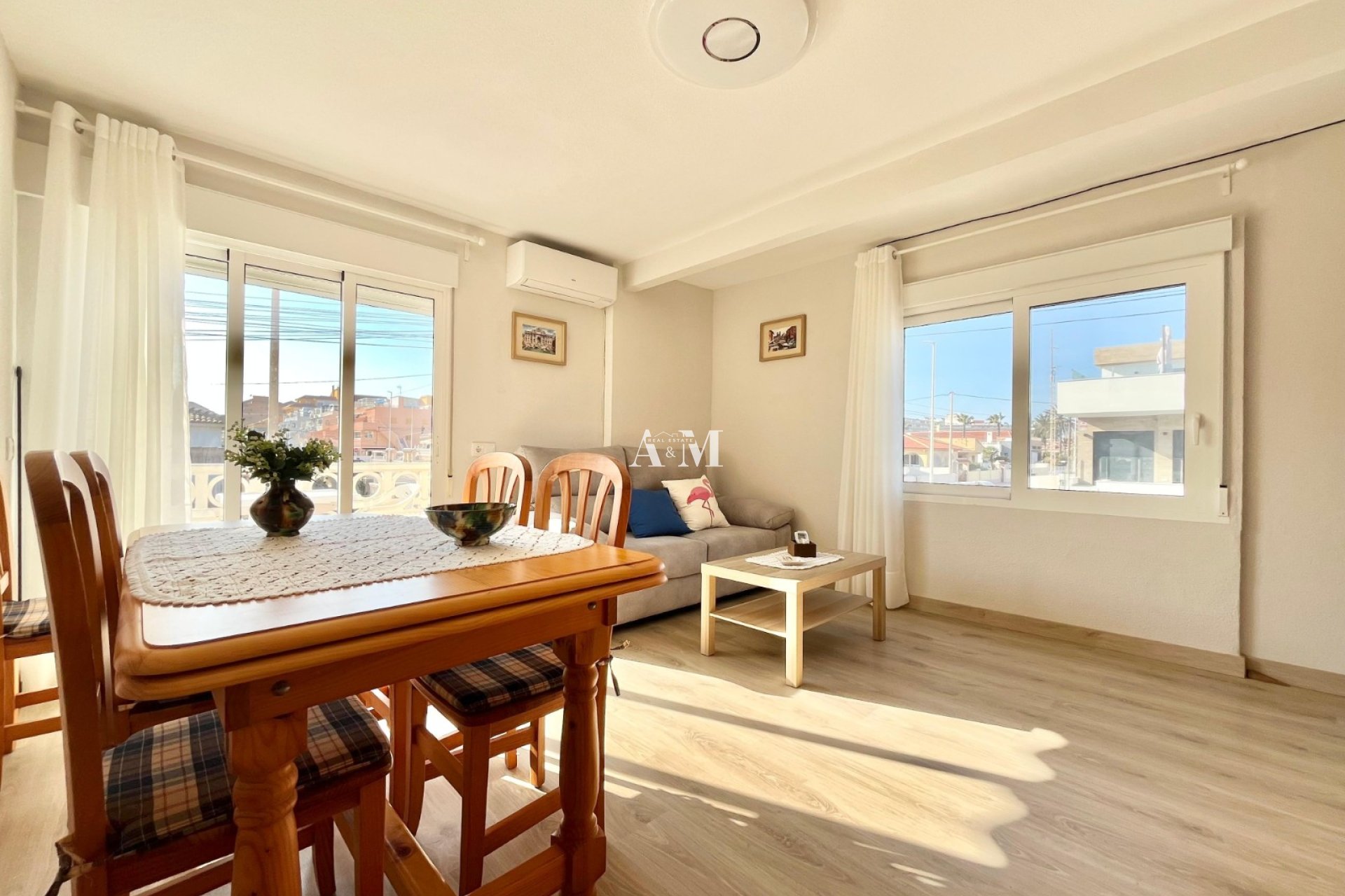 Location à long terme - Appartement - Torrevieja - Torrelamata - La Mata