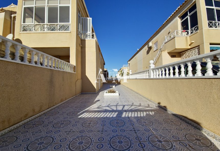 Location à long terme - Bungalow - Torrevieja - La Siesta - El Salado -  Torreta