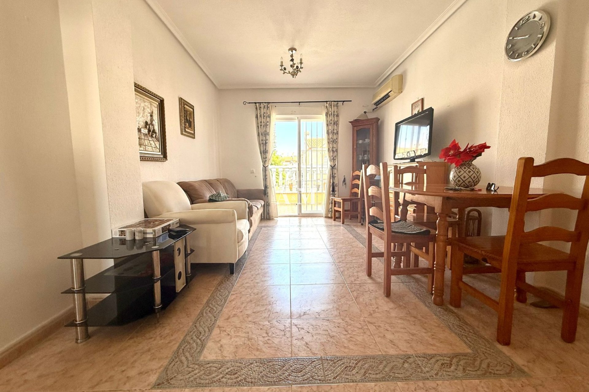Location à long terme - Bungalow - Torrevieja - Nueva Torrevieja - Aguas Nuevas