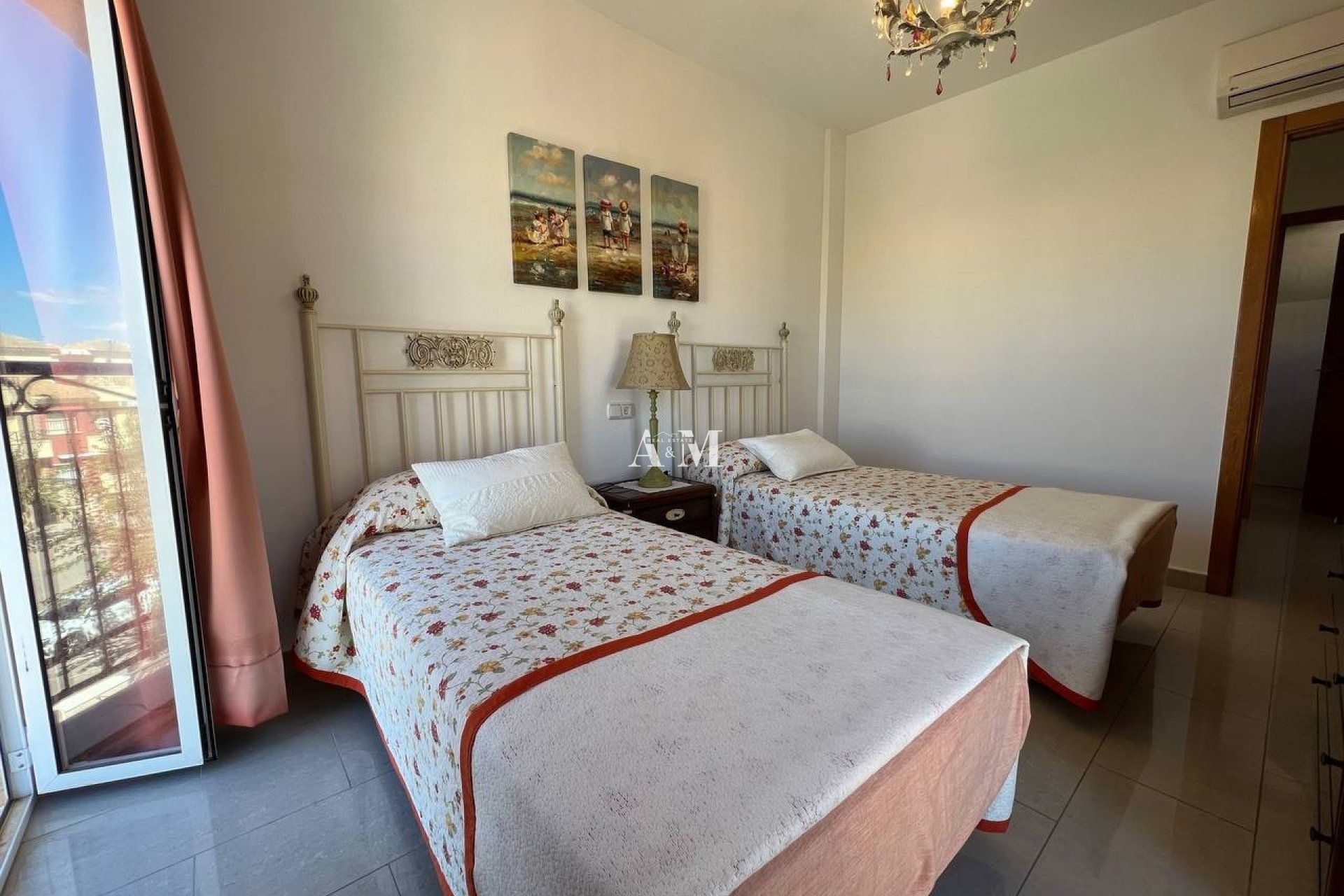 Location à long terme - Chalet - Pilar de la Horadada