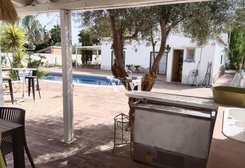 Location à long terme - Chalet - San Miguel de Salinas