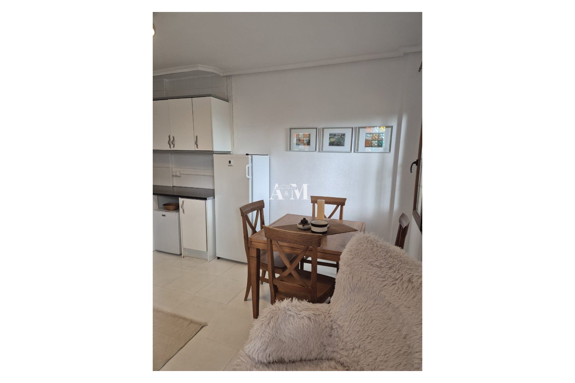 Location à long terme - Chalet - San Miguel de Salinas