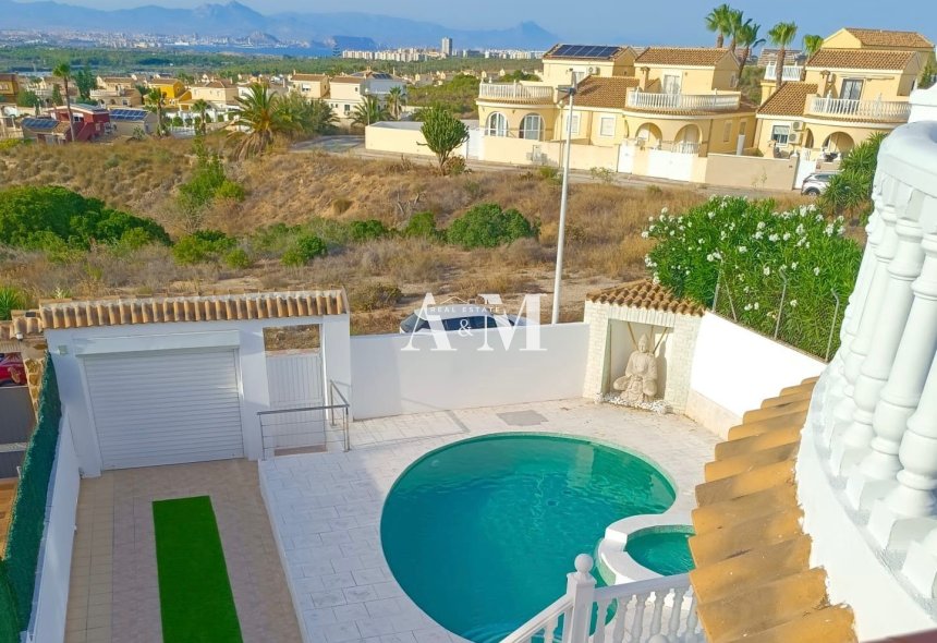 Location à long terme - Chalet - Santa Pola - Gran Alacant