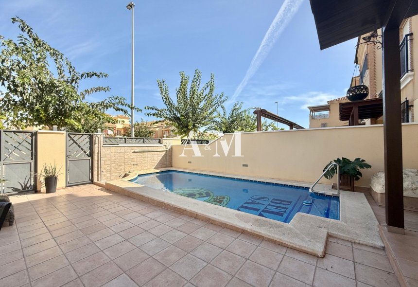 Location à long terme - Chalet - Torre de la Horadada