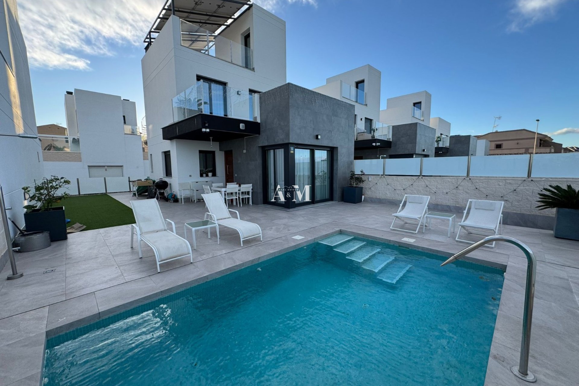 Location à long terme - Chalet - Torrevieja - Los Balcones - Los Altos del Edén