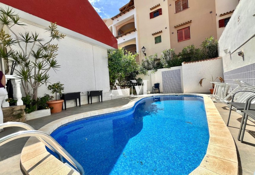 Location à long terme - Chalet - Torrevieja - Playa de los Locos