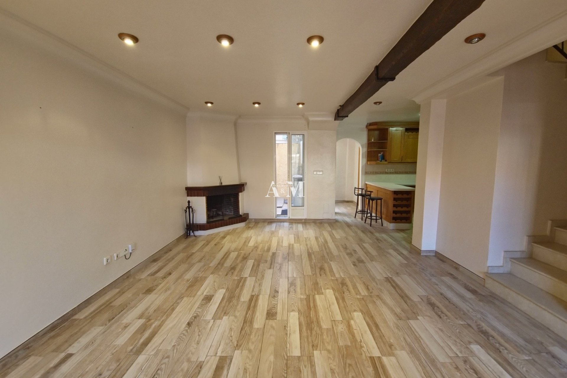 Location à long terme - Duplex - Dolores