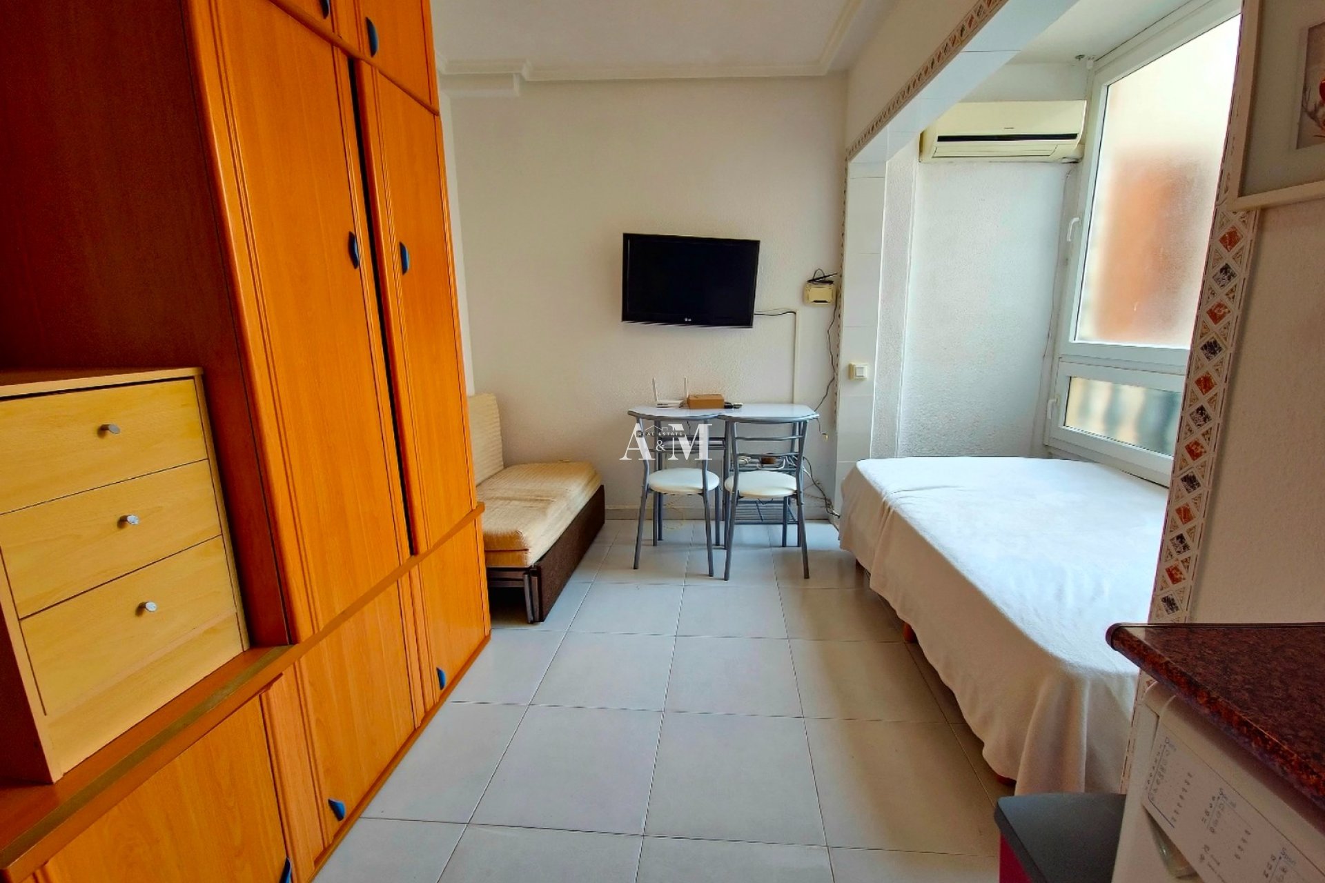 Location à long terme - Étude - Torrevieja - Playa de los Locos