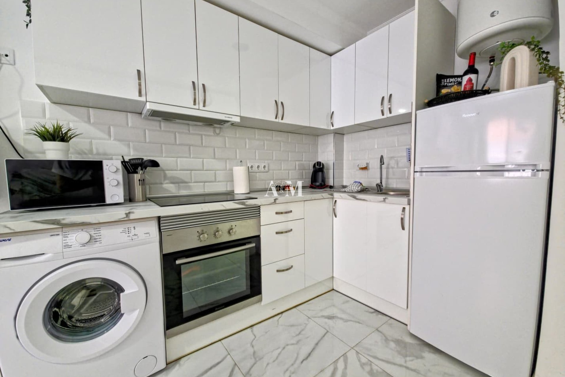 Location à long terme - Étude - Torrevieja - Playa de los Locos