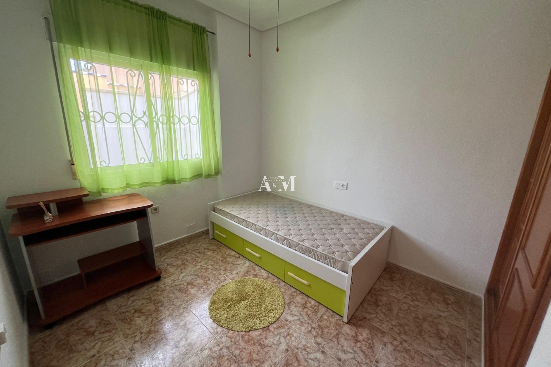 Location à long terme - ground-floor - Orihuela Costa - Los Altos