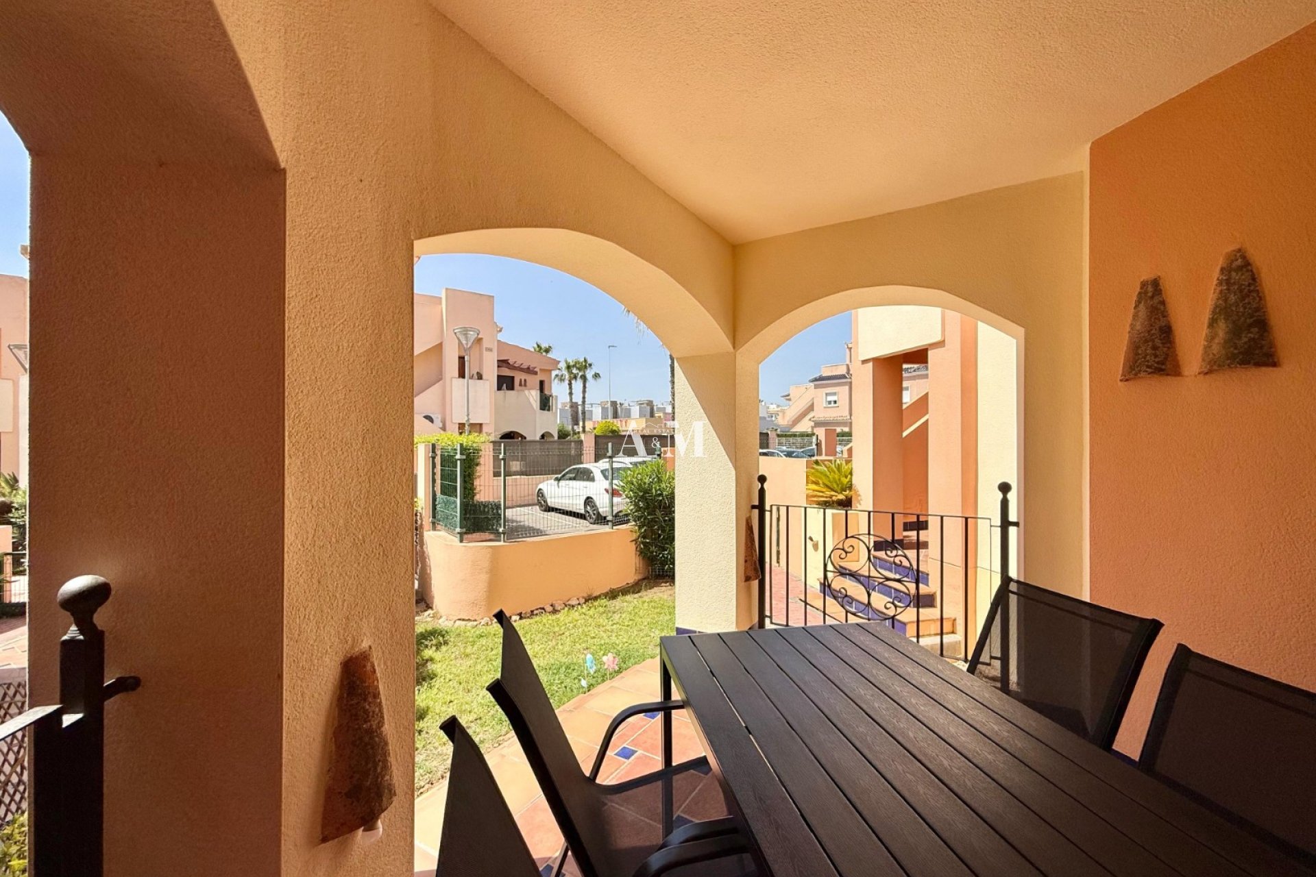 Location à long terme - ground-floor - Punta Prima