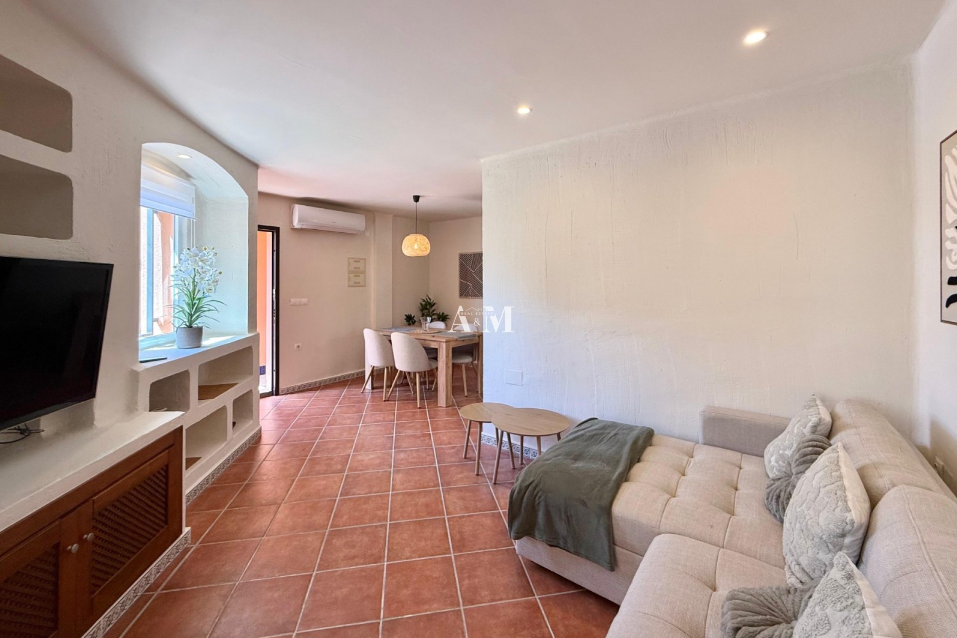 Location à long terme - ground-floor - Punta Prima