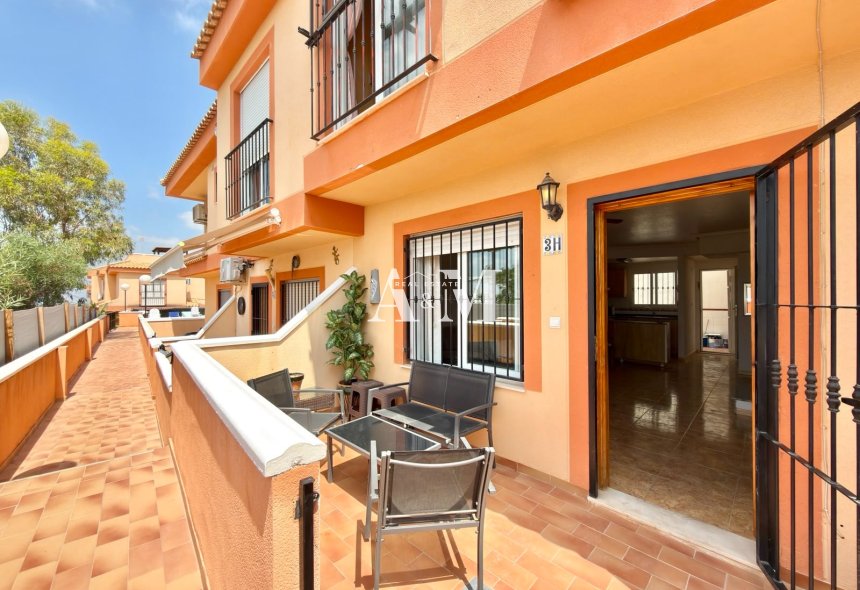 Location à long terme - Maison de ville - Algorfa - Castillo de Montemar