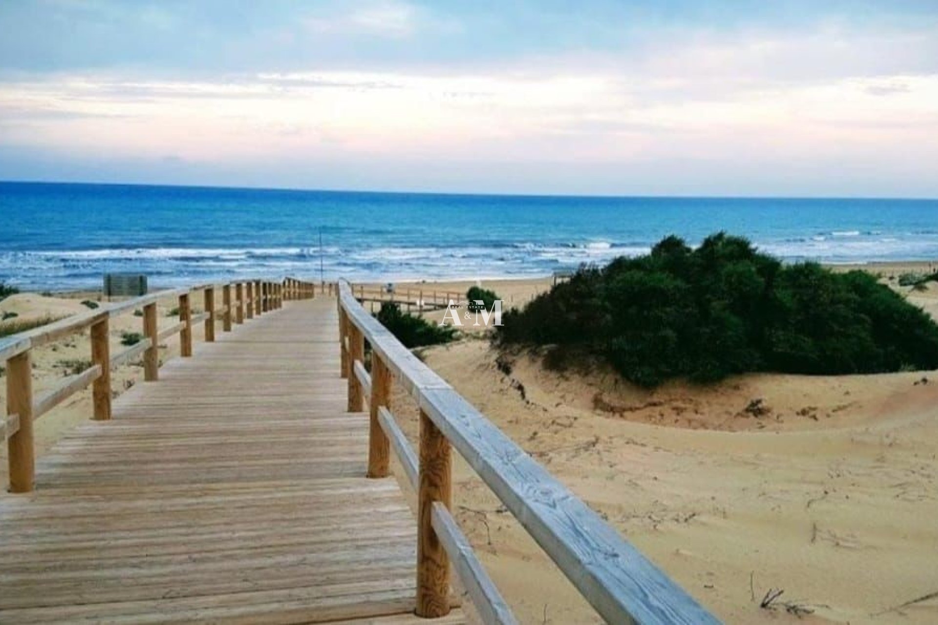 Location à long terme - Maison de ville - Guardamar del Segura - El Moncayo