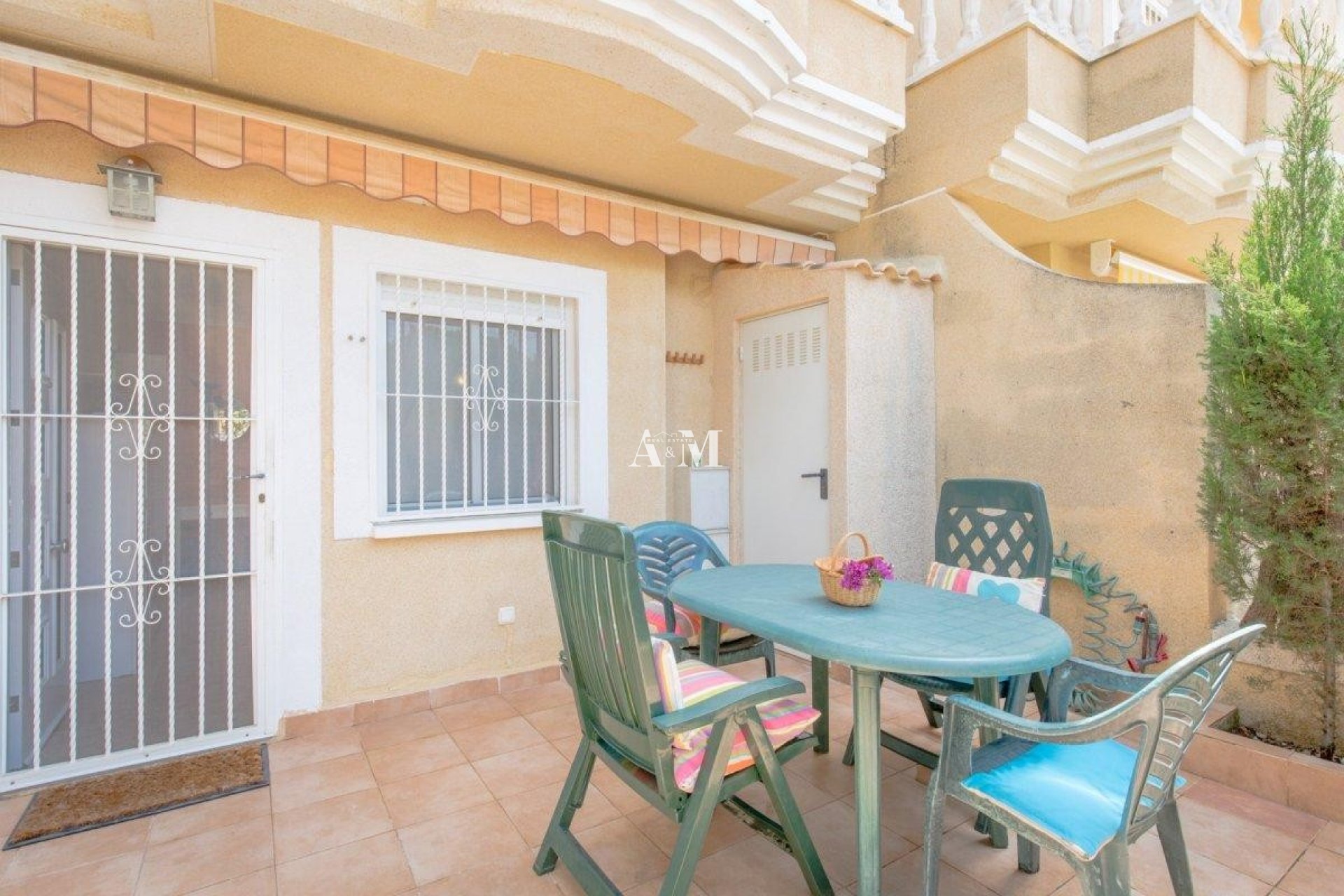Location à long terme - Maison de ville - Guardamar del Segura - Urbanizaciones