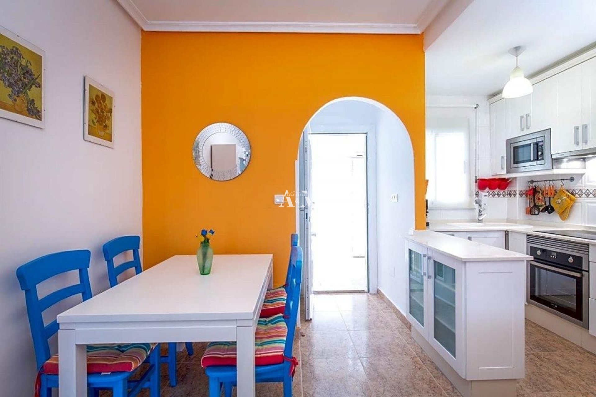 Location à long terme - Maison de ville - Guardamar del Segura - Urbanizaciones