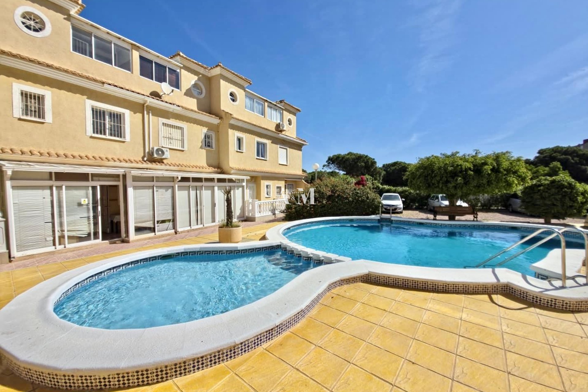 Location à long terme - Maison de ville - Guardamar del Segura - Urbanizaciones