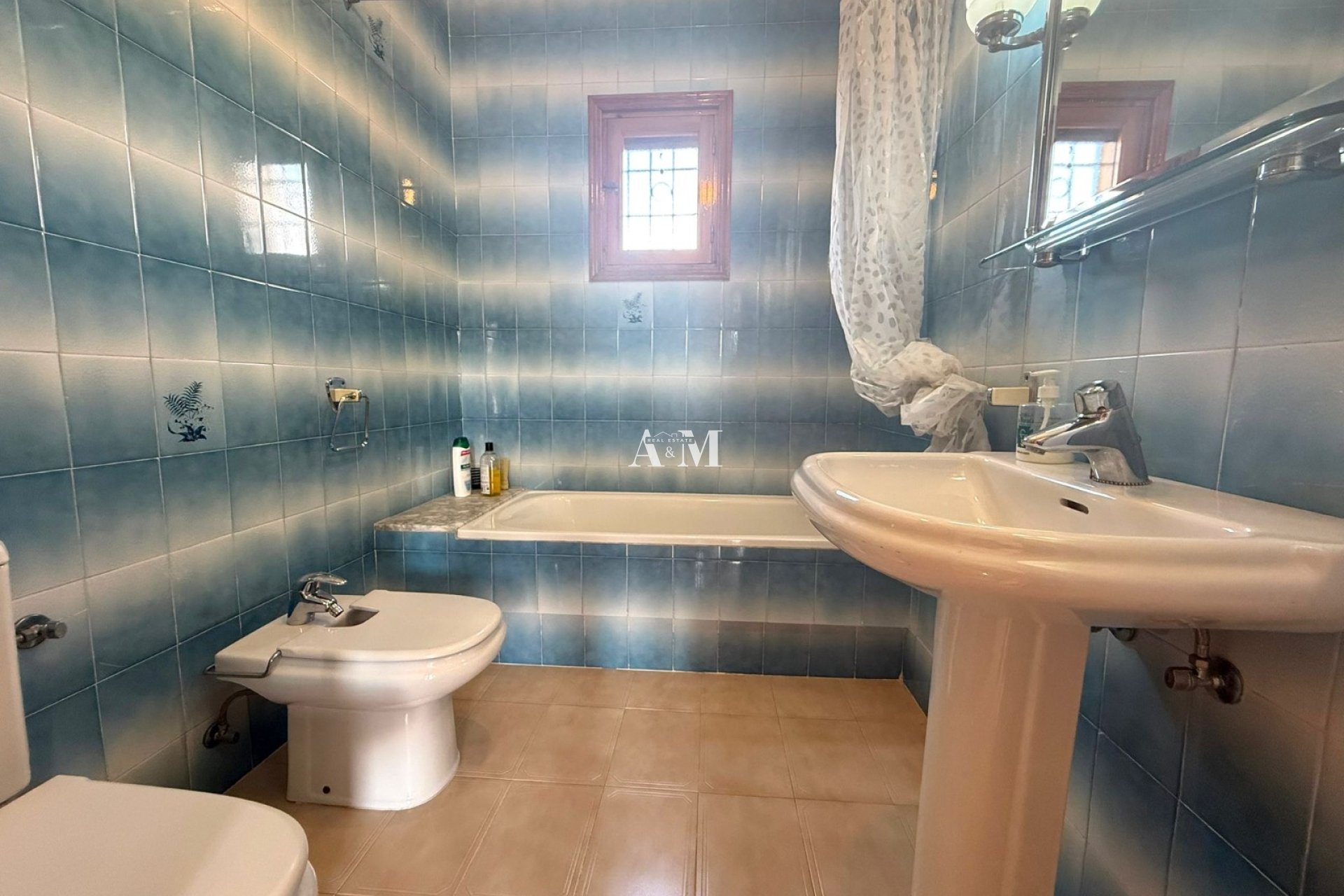 Location à long terme - Maison de ville - Los Alcazares