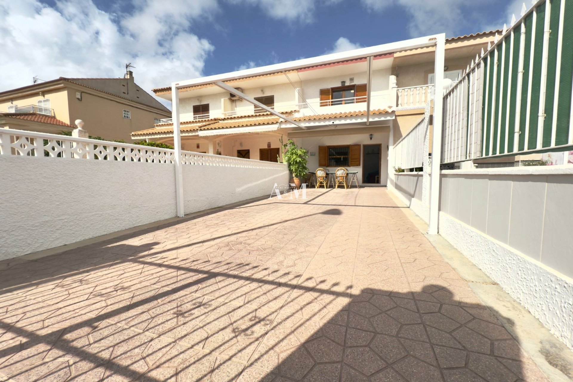 Location à long terme - Maison de ville - Los Alcazares