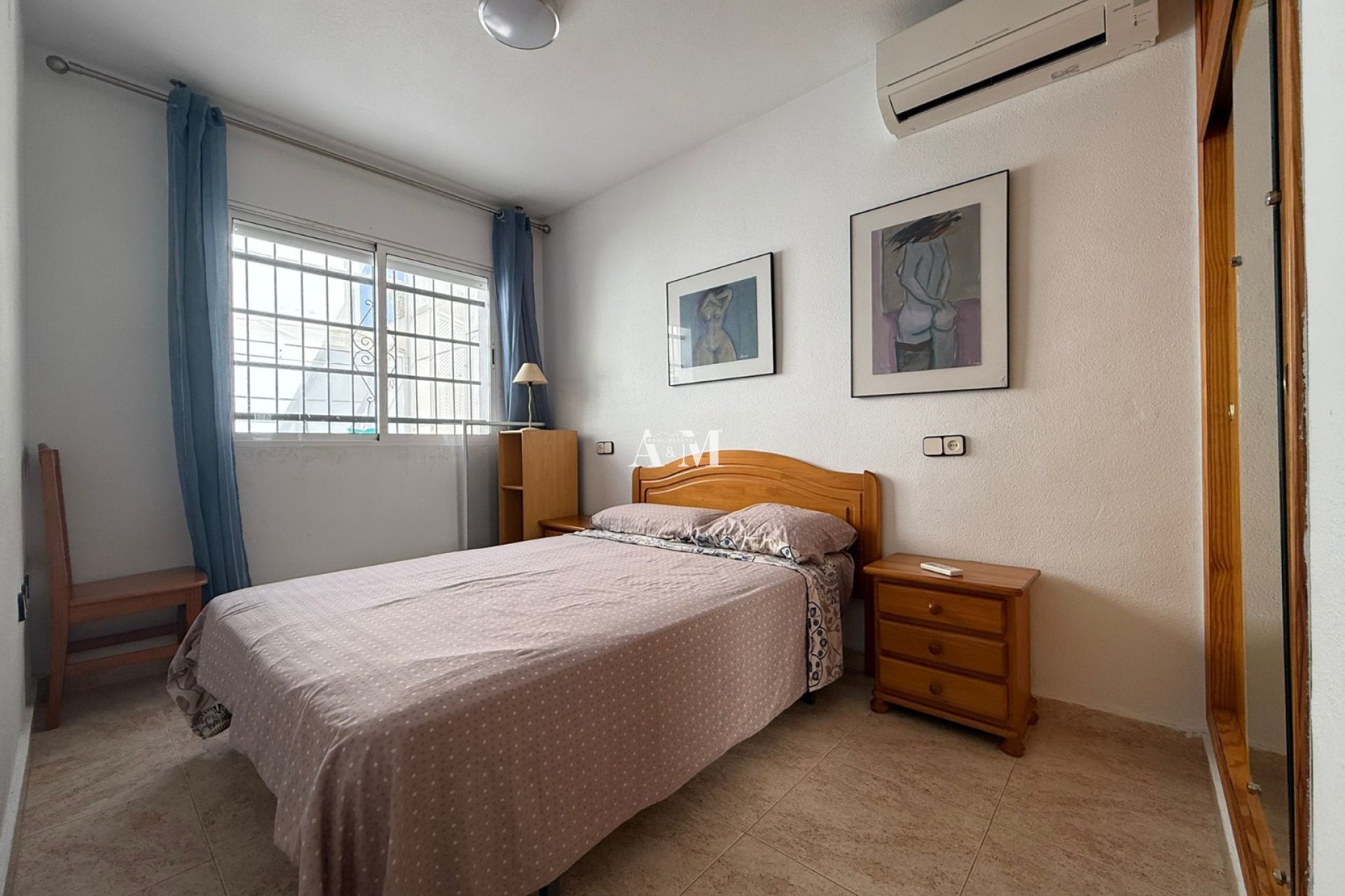 Location à long terme - Maison de ville - Los Alcazares