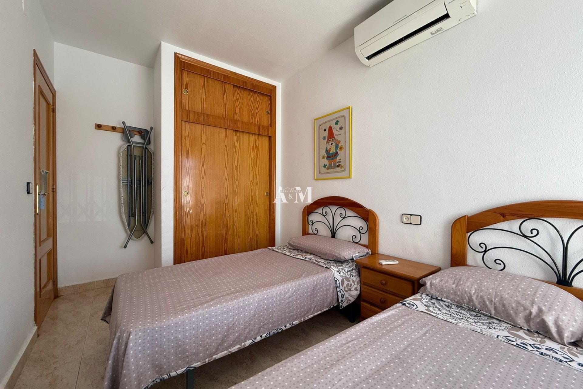 Location à long terme - Maison de ville - Los Alcazares