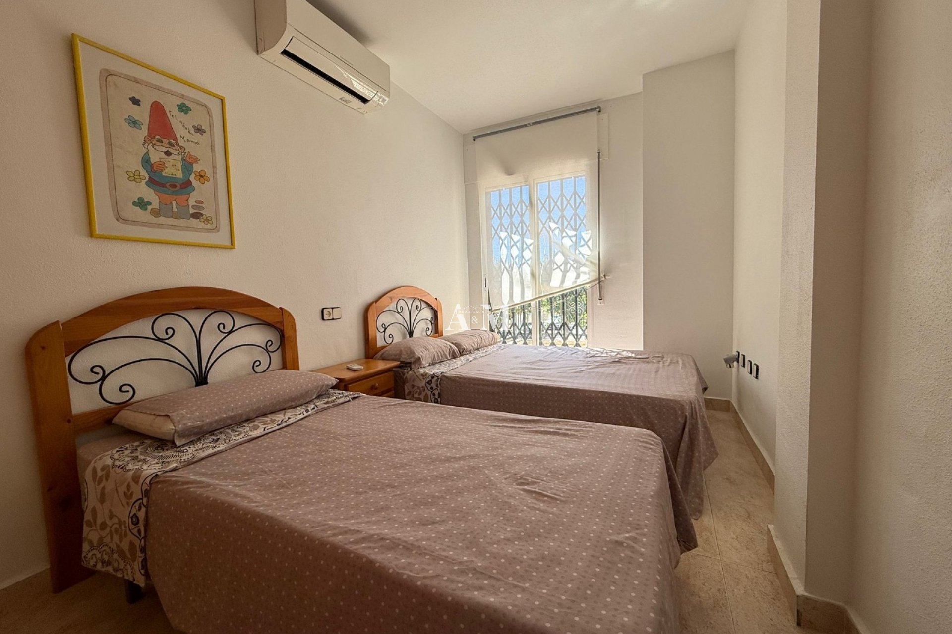 Location à long terme - Maison de ville - Los Alcazares