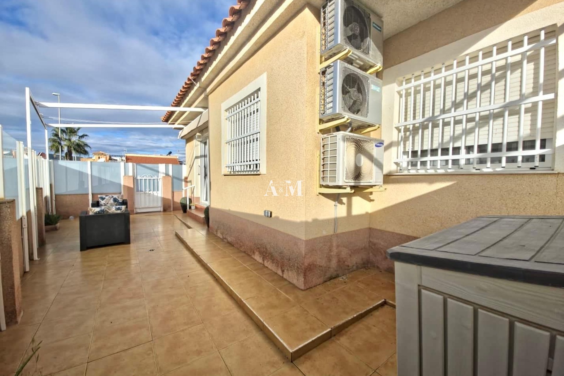 Location à long terme - Maison de ville - Los Belones