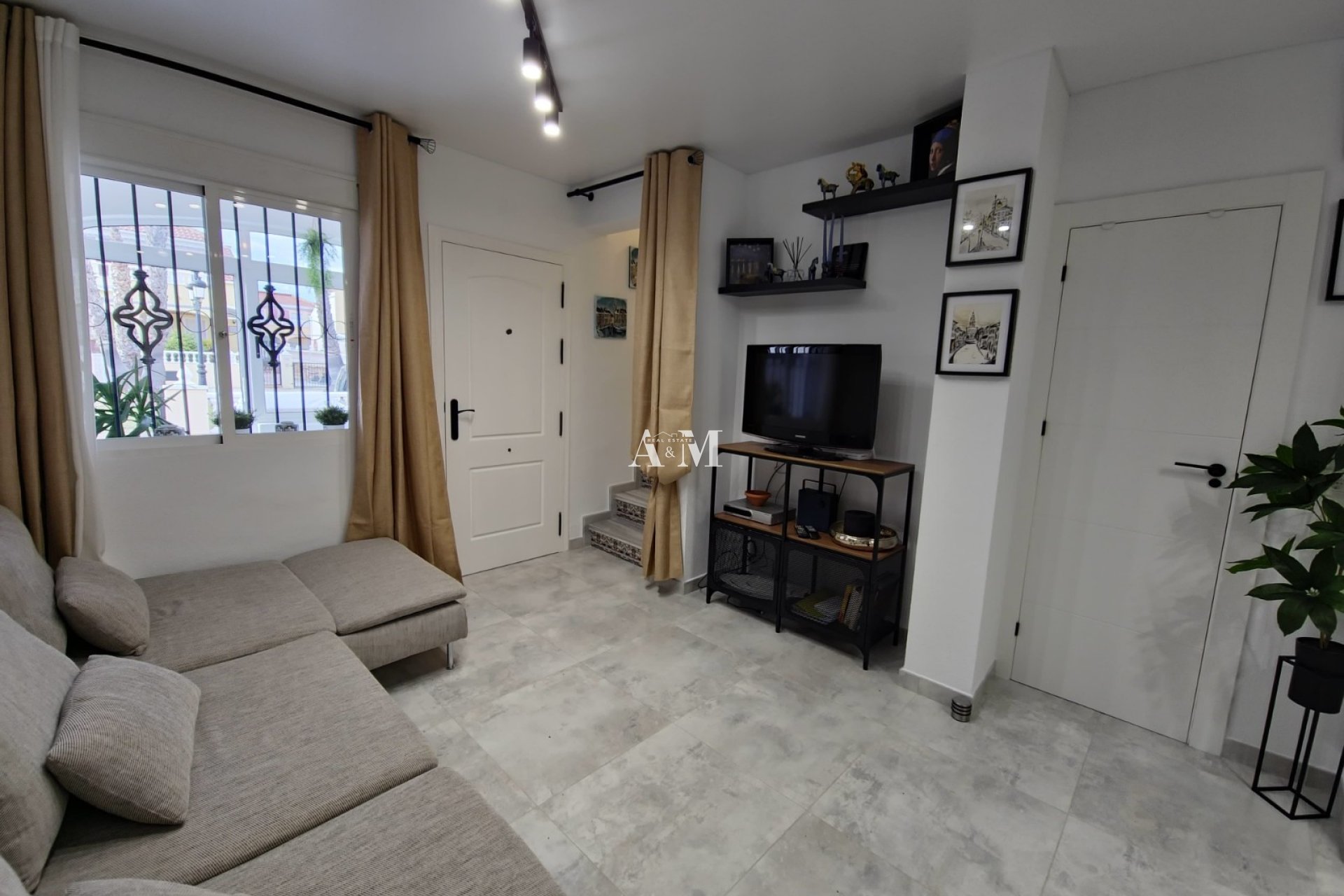 Location à long terme - Maison de ville - Orihuela Costa - Lomas de Cabo Roig