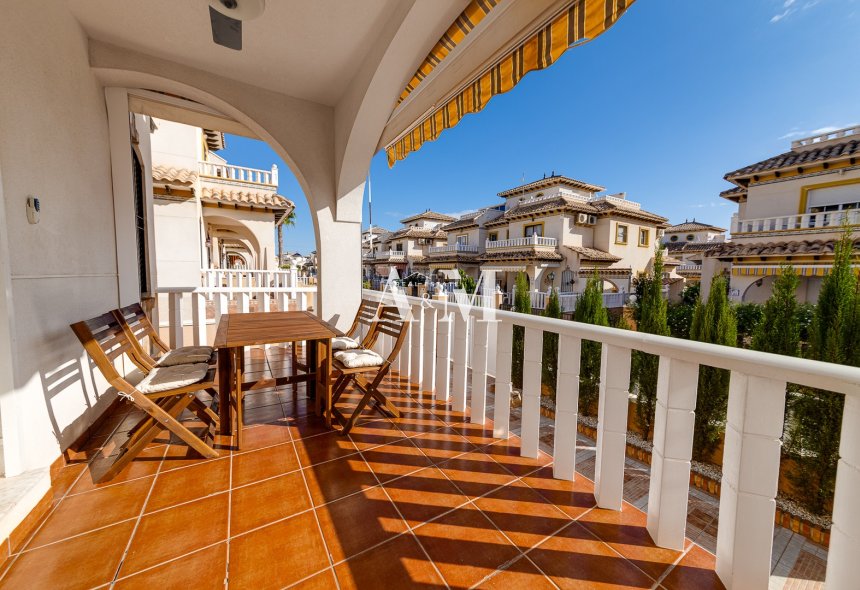 Location à long terme - Maison de ville - Orihuela Costa - Lomas de Cabo Roig