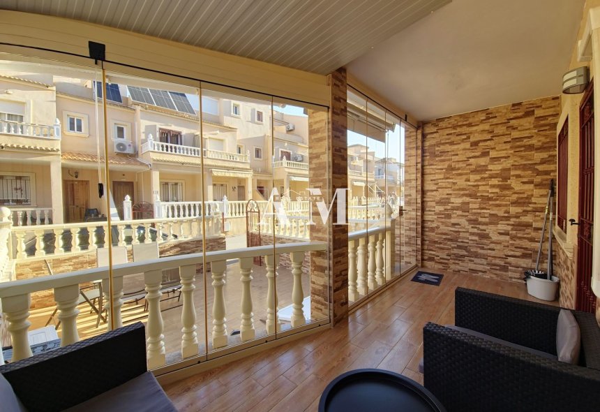 Location à long terme - Maison de ville - Orihuela Costa - Playa Flamenca