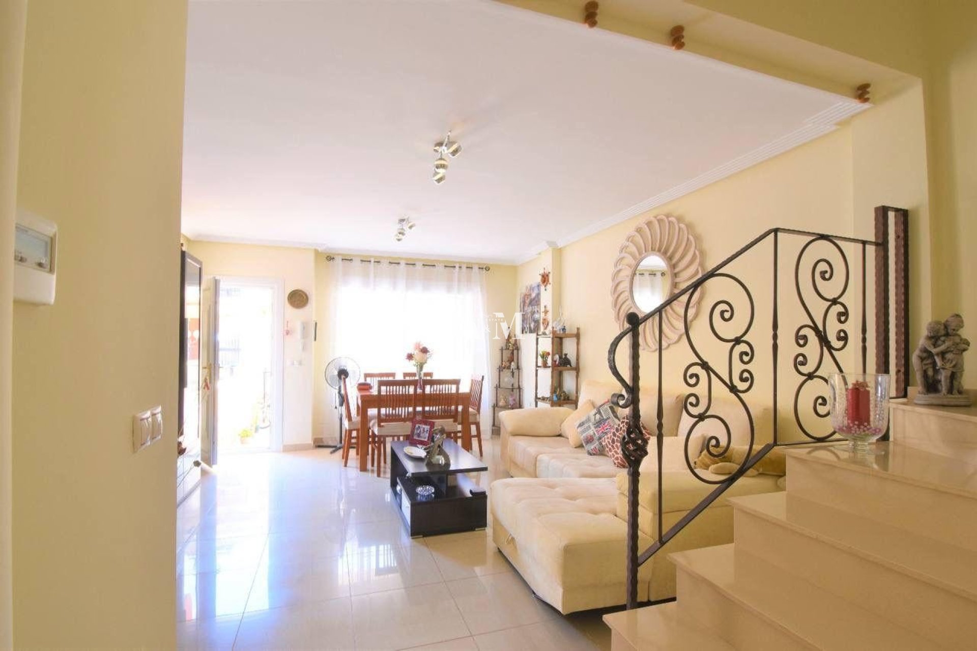 Location à long terme - Maison de ville - Orihuela Costa - Villamartín