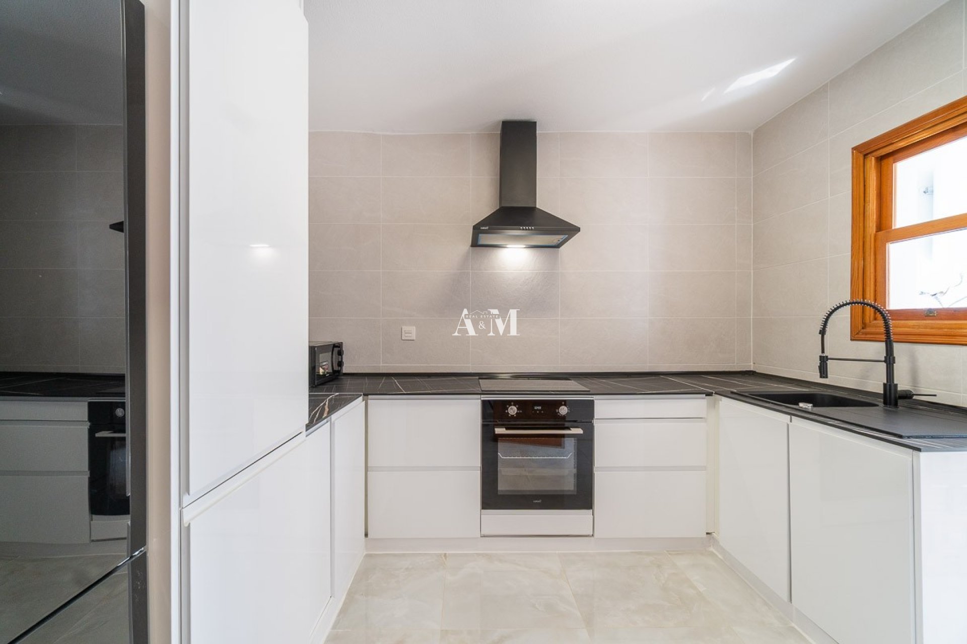Location à long terme - Maison de ville - Orihuela Costa - Villamartín