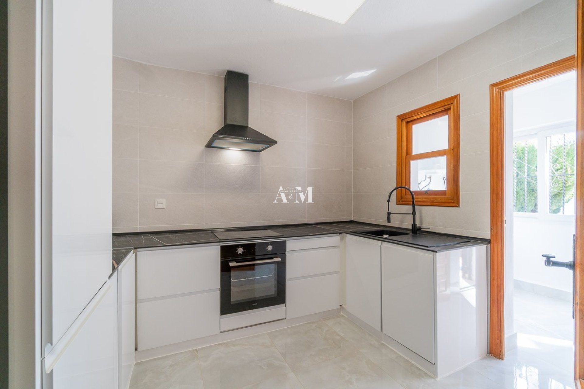 Location à long terme - Maison de ville - Orihuela Costa - Villamartín
